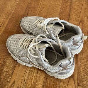 Madden Girl Sneakers Silver White Size 7.5